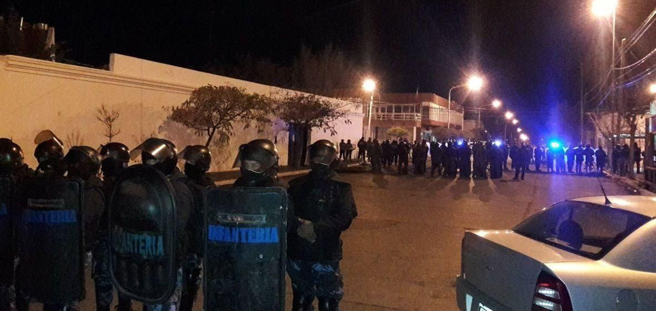 1-chubut represion a docentes