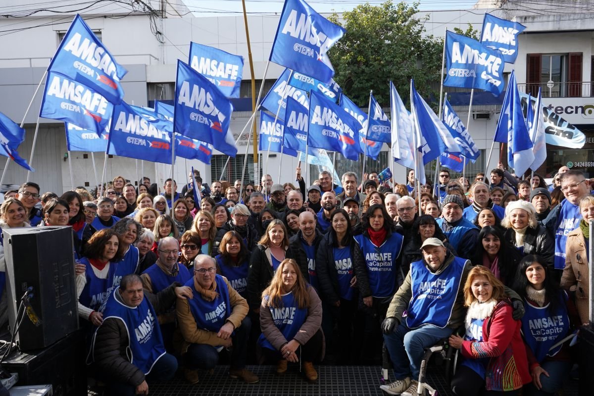 290763999_2116006198571581_1542144924694235369_n