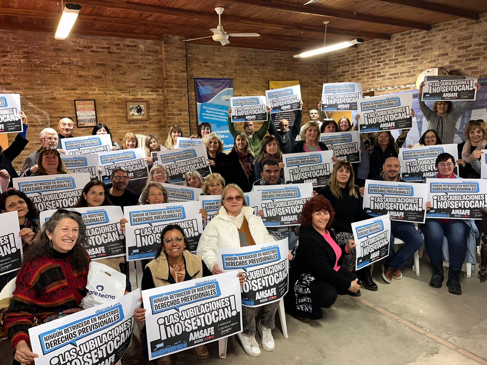 449315833_860852556074385_3570551432875685620_n