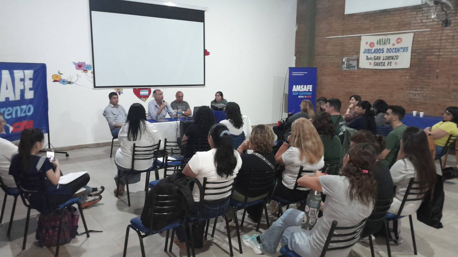 569217613_1327771585812376_8182628159840126972_n