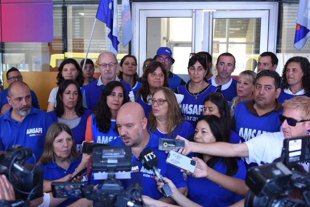 600953072_1271289715030665_2495079520004663512_n