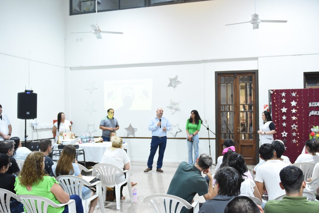 acto_de_egresados_nucleo_educativo_10013