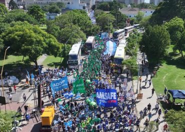 CONTUNDENTE PARO Y MULTITUDINARIA MOVILIZACIÓN DE AMSAFE CON MÁS DE 10.000 TRABAJADORES DE LA EDUCACIÓN