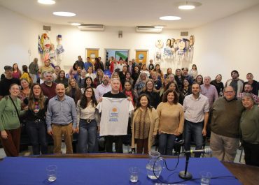 LA CAPITAL: RODRIGO ALONSO PARTICIPÓ DE UNA JORNADA DE FORMACIÓN DOCENTE CAMINO A LA CARPA BLANCA