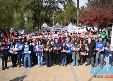 SAN JAVIER RECIBE A LA CARPA BLANCA DE LA DIGNIDAD DOCENTE CON UNA JORNADA DE LUCHA, FORMACIÓN Y PARTICIPACIÓN COLECTIVA