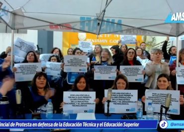 RODRIGO ALONSO PARTICIPÓ DE LA RADIO ABIERTA REGIONAL EN DEFENSA DE LA ESCUELA TÉCNICA Y LA EDUCACIÓN SUPERIOR EN SAN CARLOS CENTRO