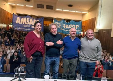 ROSARIO: RODRIGO ALONSO PARTICIPÓ DE LA CHARLA “EDUCAR EN TIEMPOS DE ORFANDAD”