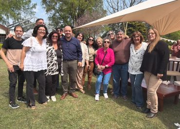 SAN JERÓNIMO: RODRIGO ALONSO PARTICIPÓ DE LA CELEBRACIÓN POR EL MES DE LAS Y LOS TRABAJADORES DE LA EDUCACIÓN
