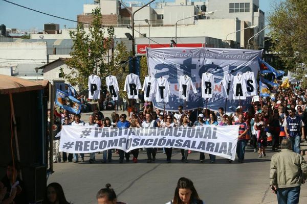 f45c67357622c31d6c1b01b85dd4b5e3 L